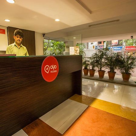 Oyo 13771 Executive Residency Hotel Púna Kültér fotó